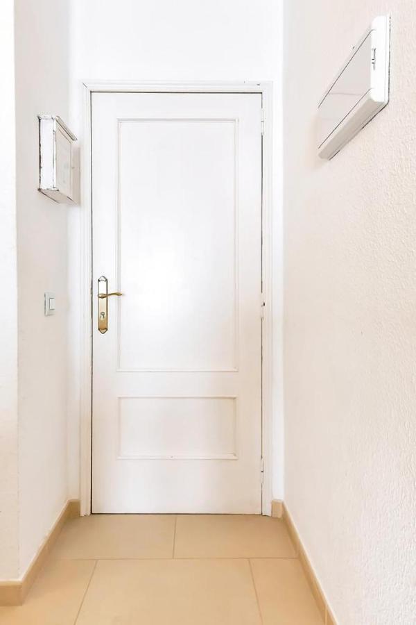Sol Apartment With Amazing Seaview Адехе Екстериор снимка